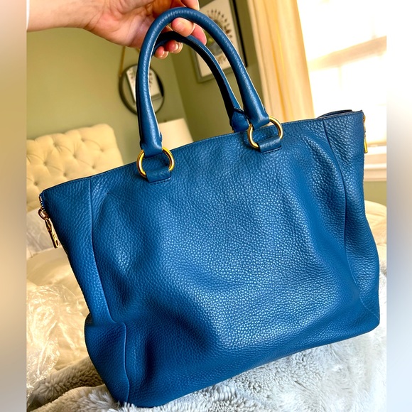 Prada BN2522 Vitello Daino Leather Cobalt - Picture 2 of 15